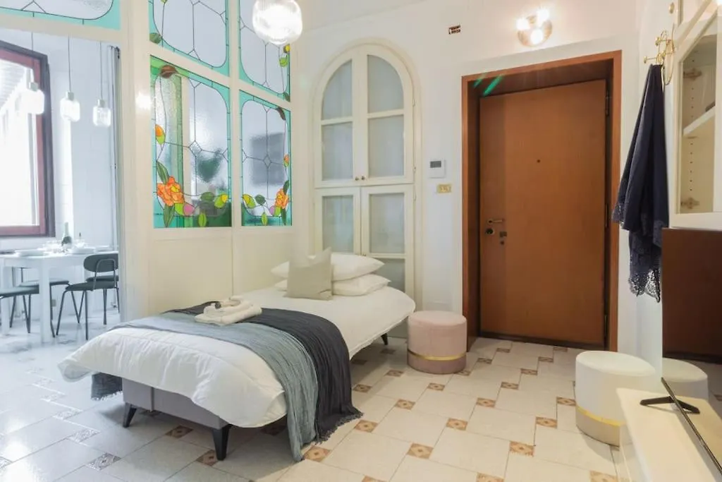 Casa D'Enrico Apartment Milan