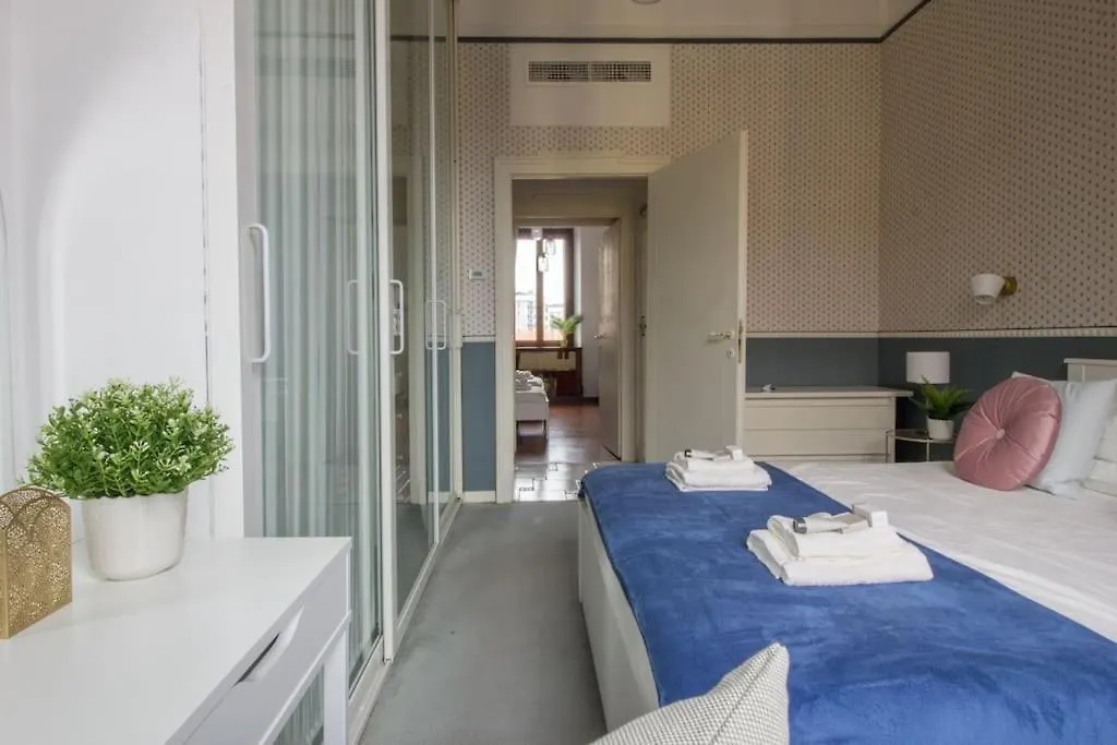 Casa D'Enrico Apartment Milan