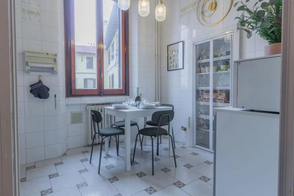 Casa D'Enrico Apartment Milan